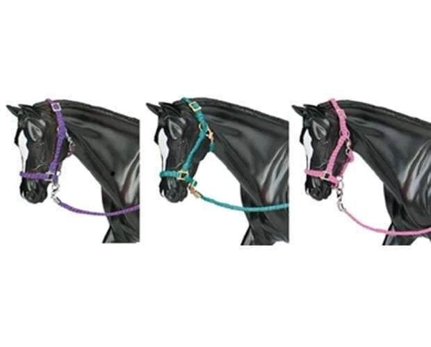 Nylon Halters with Leads